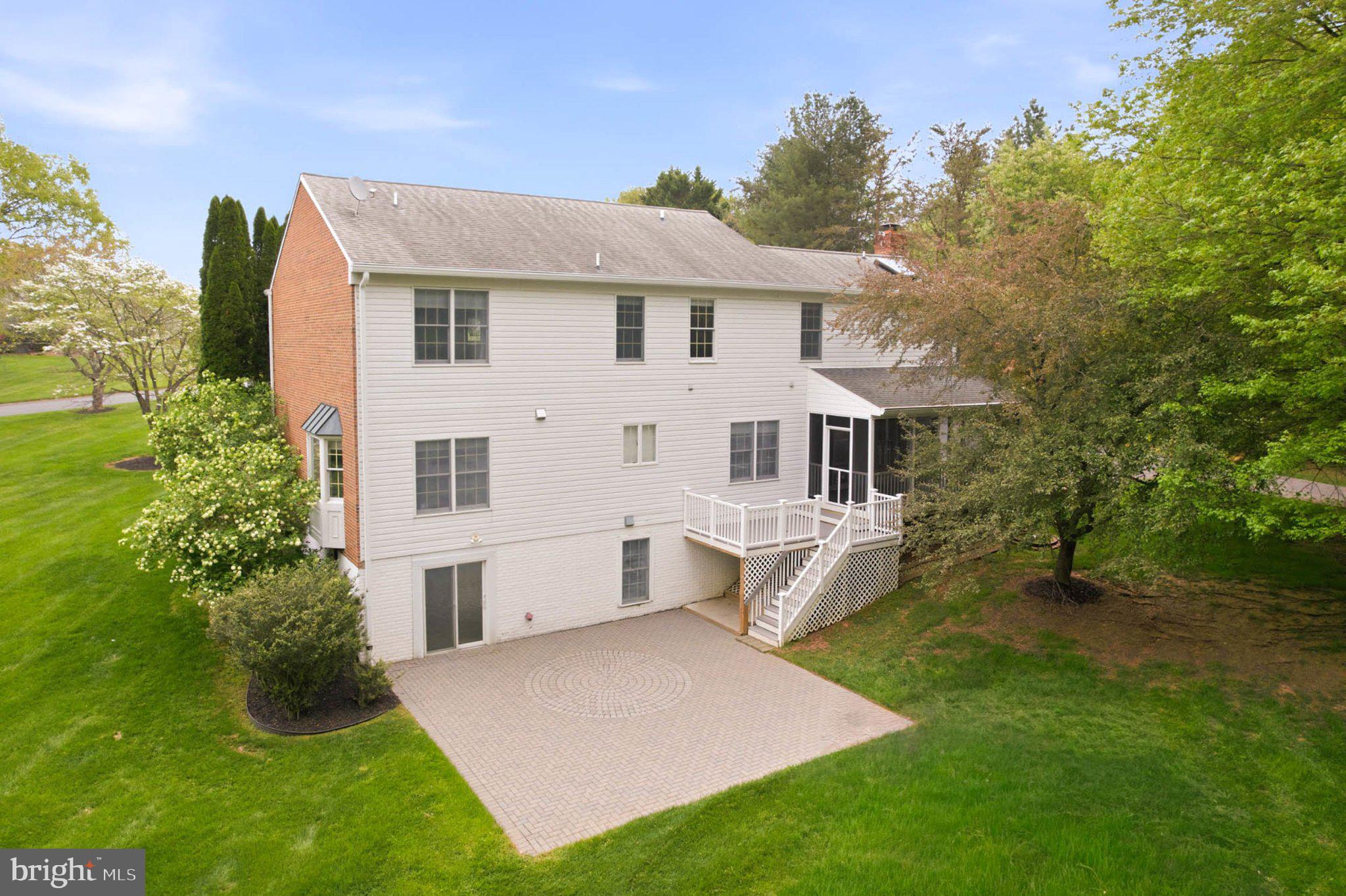 GREEN HILL MANOR - Residential