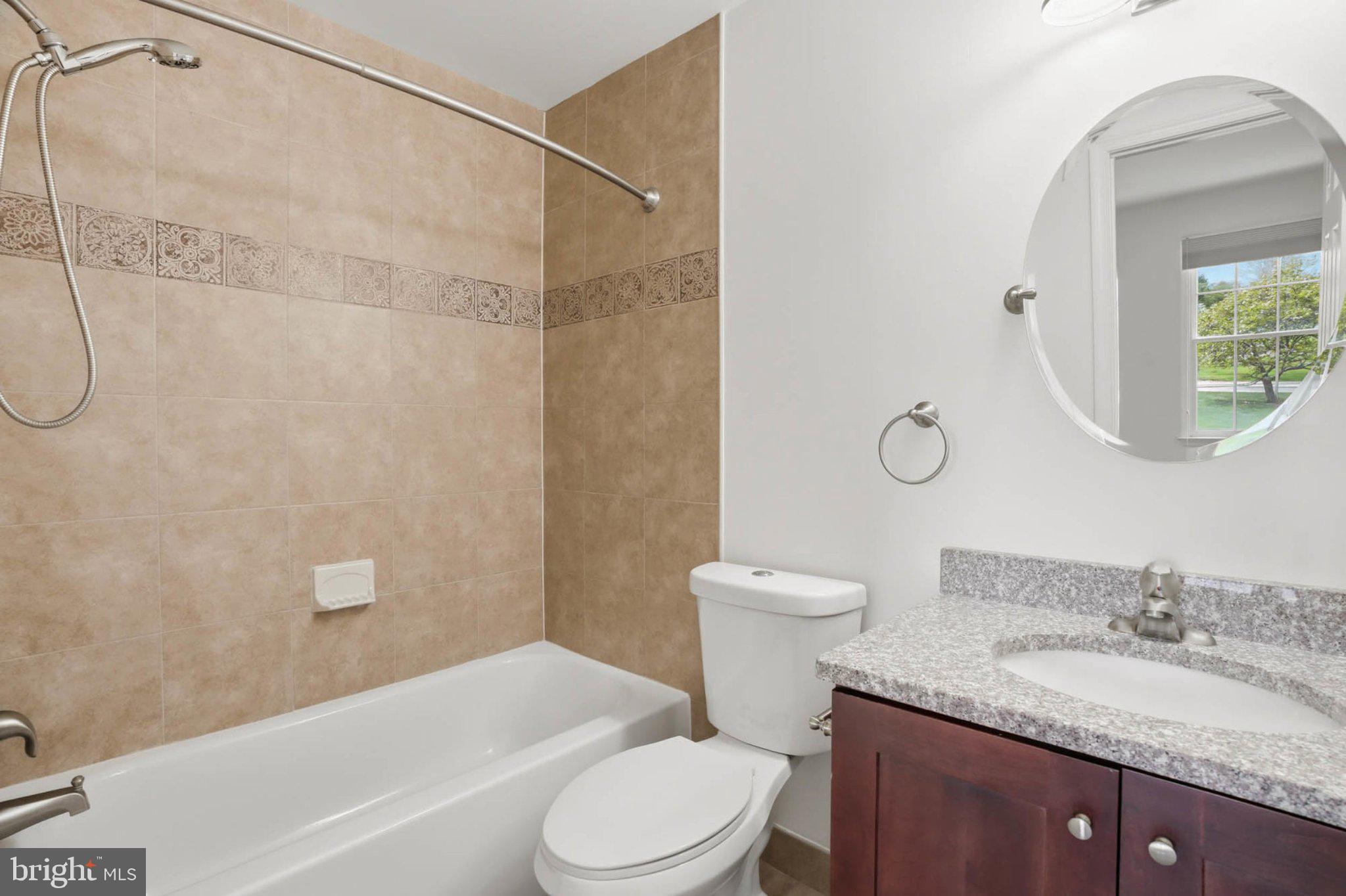 GREEN HILL MANOR - Residential