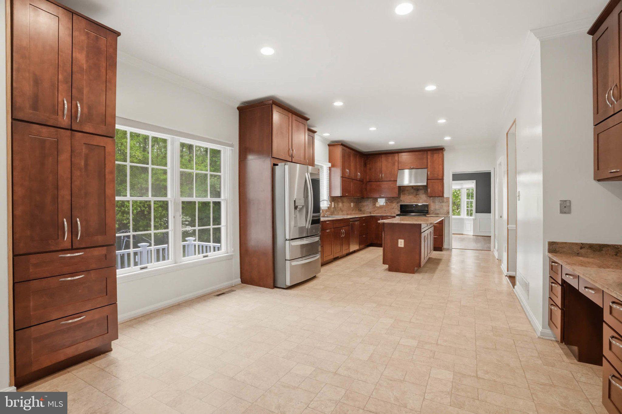 GREEN HILL MANOR - Residential