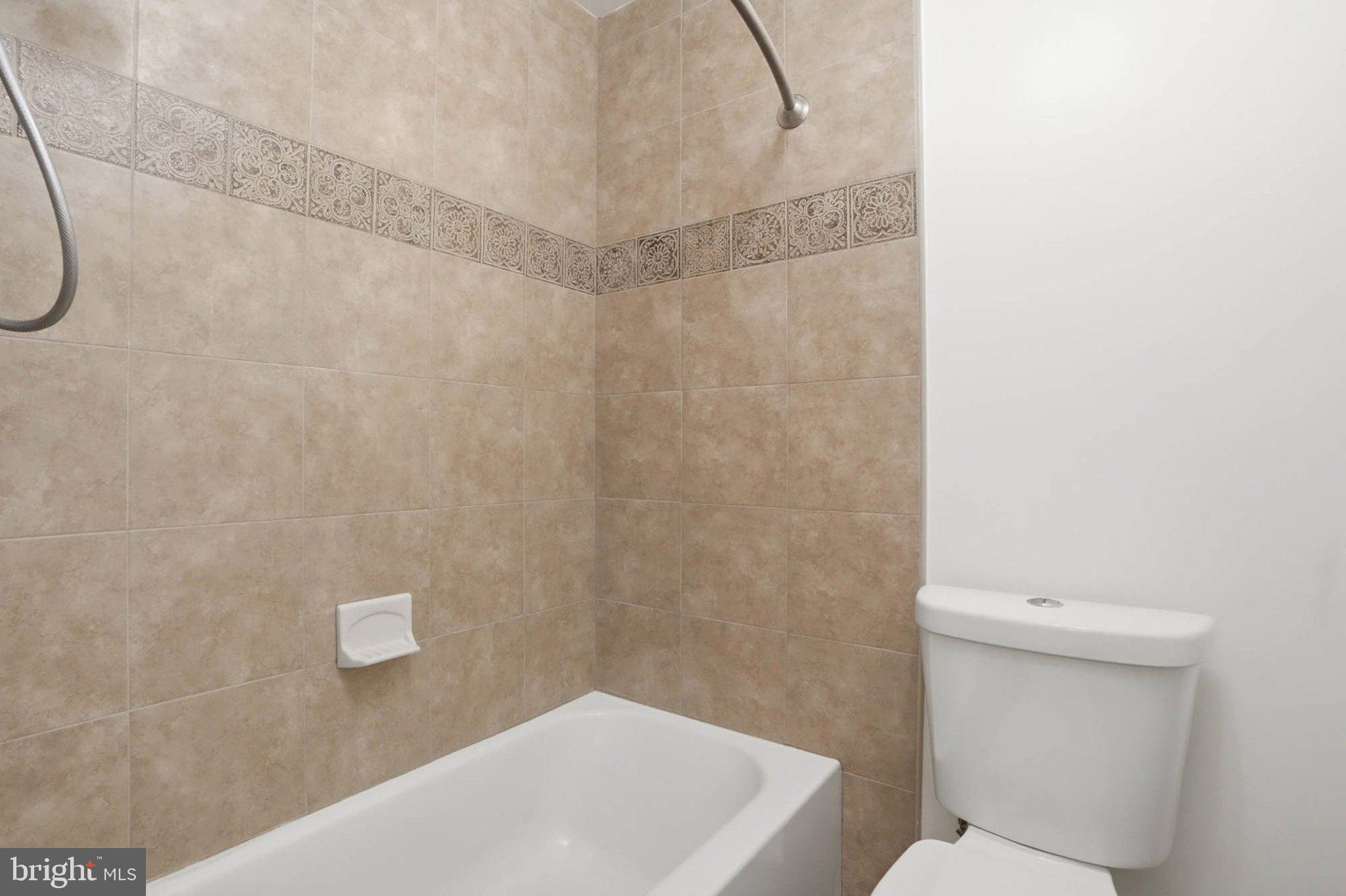 GREEN HILL MANOR - Residential