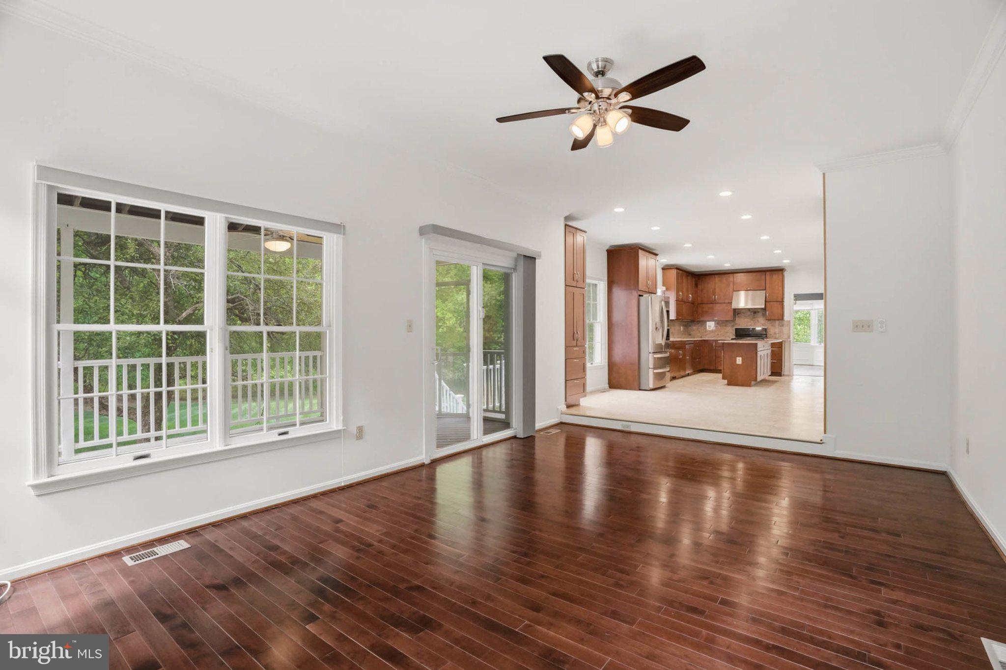 GREEN HILL MANOR - Residential