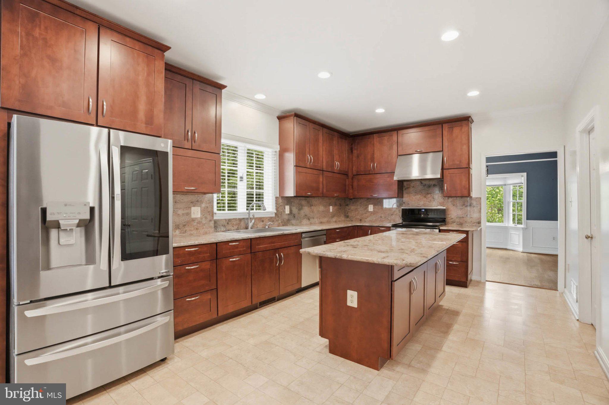 GREEN HILL MANOR - Residential