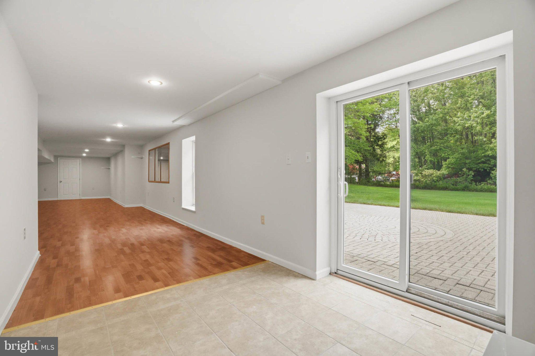 GREEN HILL MANOR - Residential