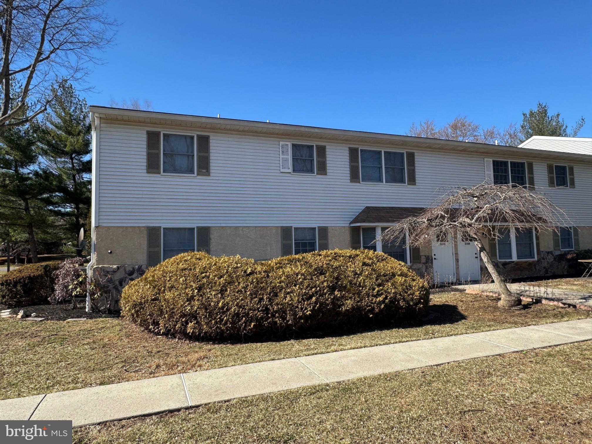 Nestled in the heart of Montgomery County, welcome to a totally renovated 1st floor end unit 1 bedroom/1 bathroom condo located in sought after Whitpain Hills. This property holds many desired features like vinyl planked floors, newly painted, new HVAC systems, recessed lighting, new washer/dryer in unit, and granite countertops. The living room has a bay window allowing natural light to fill the room, crown molding, and a coat closet. In the kitchen, there are 42" cabinets with soft close doors and drawers, granite backsplash, breakfast bar, undermount sink, garbage disposal, and stainless-steel appliances. The bathroom has a tiled tub/shower combination and tiled floor. The large bedroom has recessed lighting, crown molding and two spacious closets. Located in the award-winning Wissahickon School District, this home is conveniently located near Centre Square Commons Shopping Center. Just a short drive away, you can enjoy all the quaint boutiques, dining and entertainment in revitalized downtown Ambler or Skippack Village have to offer! Easy access to all major arteries and the Septa train line will make for a comfortable commute to just about any destination. First and last months rent, plus one month security deposit due upon signing. No pets and no smoking allowed!