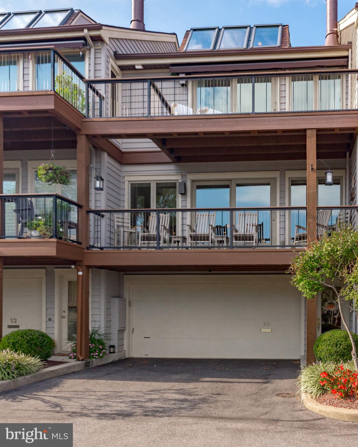 CHESAPEAKE LANDING - Residential