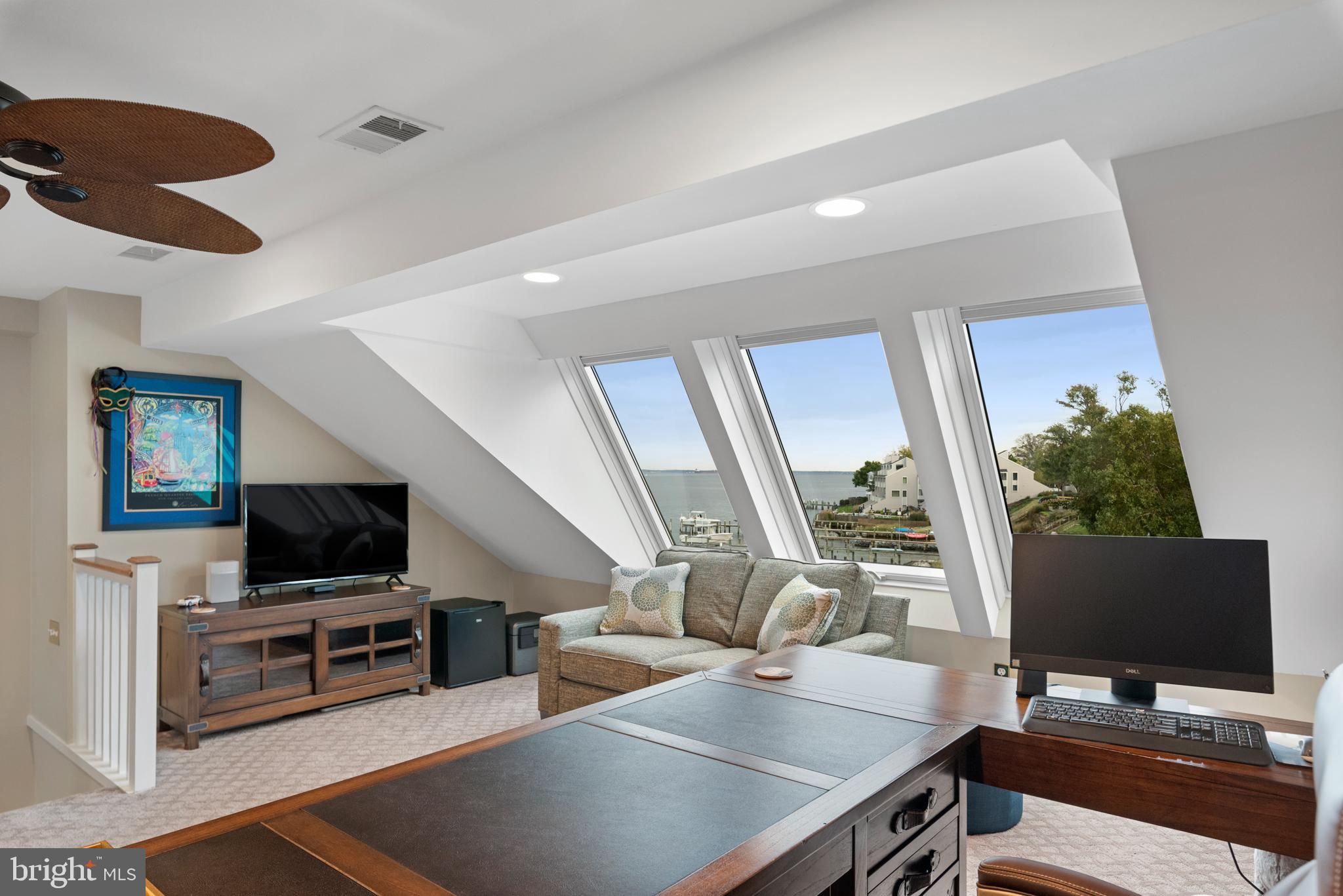 CHESAPEAKE LANDING - Residential