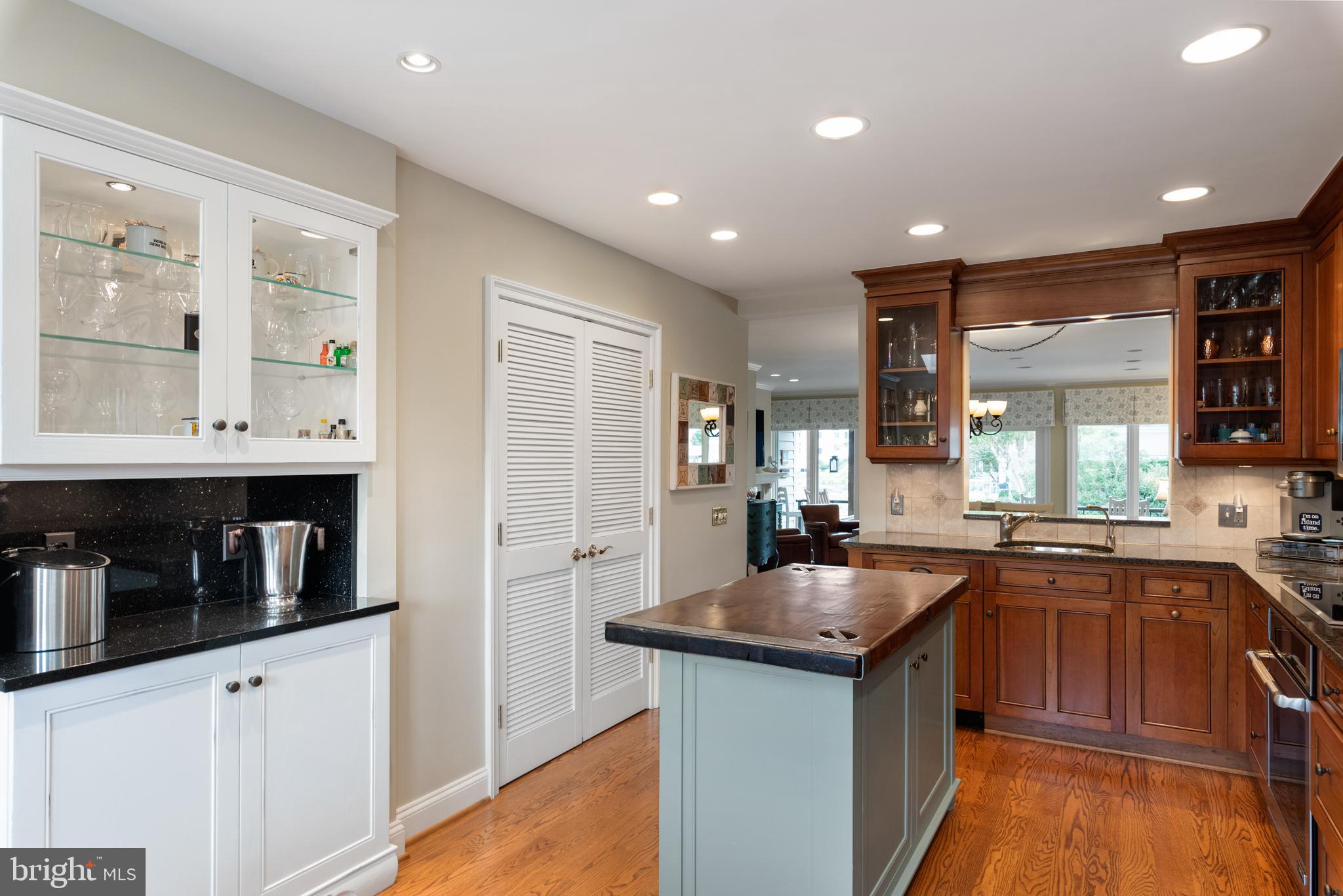 CHESAPEAKE LANDING - Residential