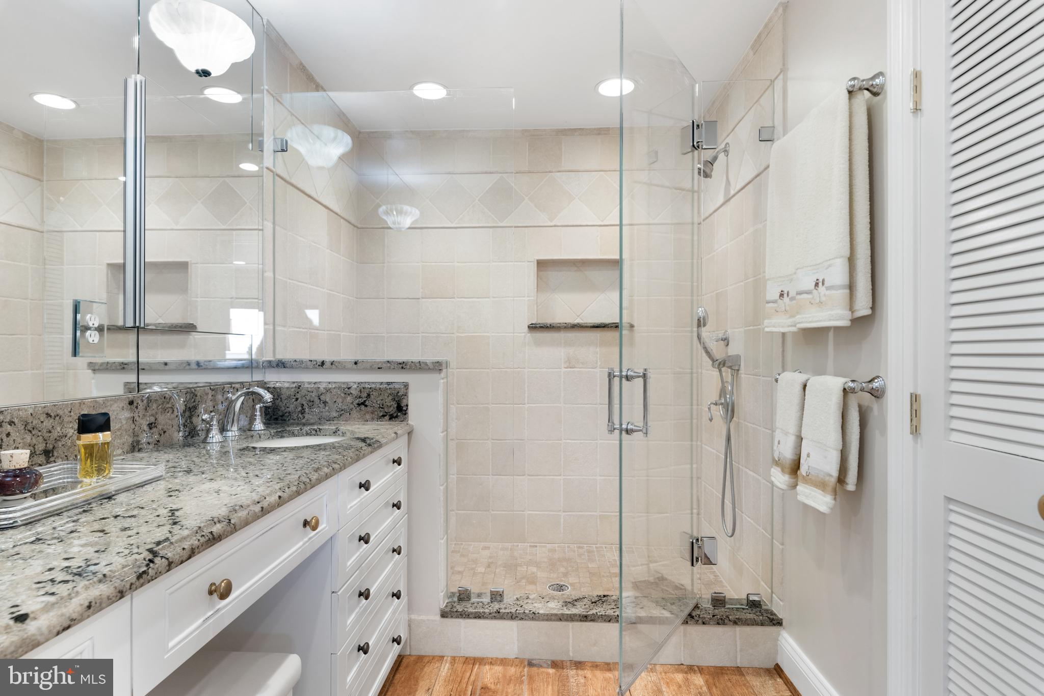 CHESAPEAKE LANDING - Residential