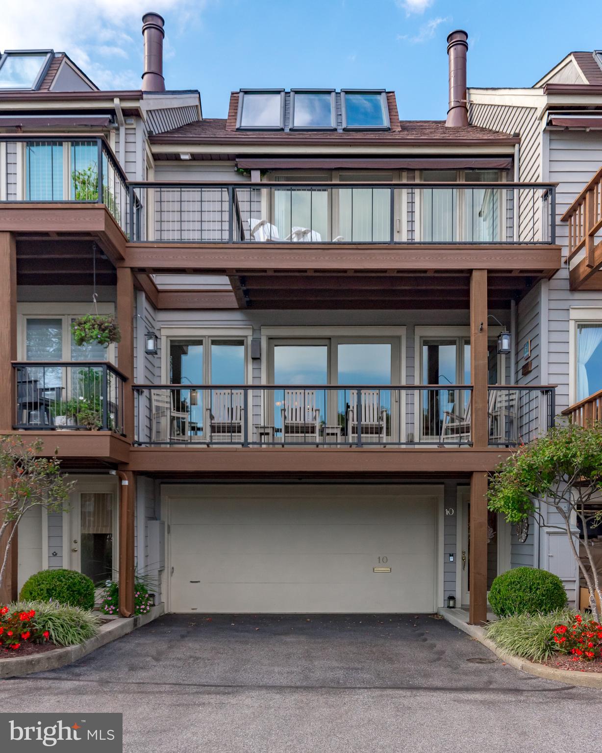 CHESAPEAKE LANDING - Residential