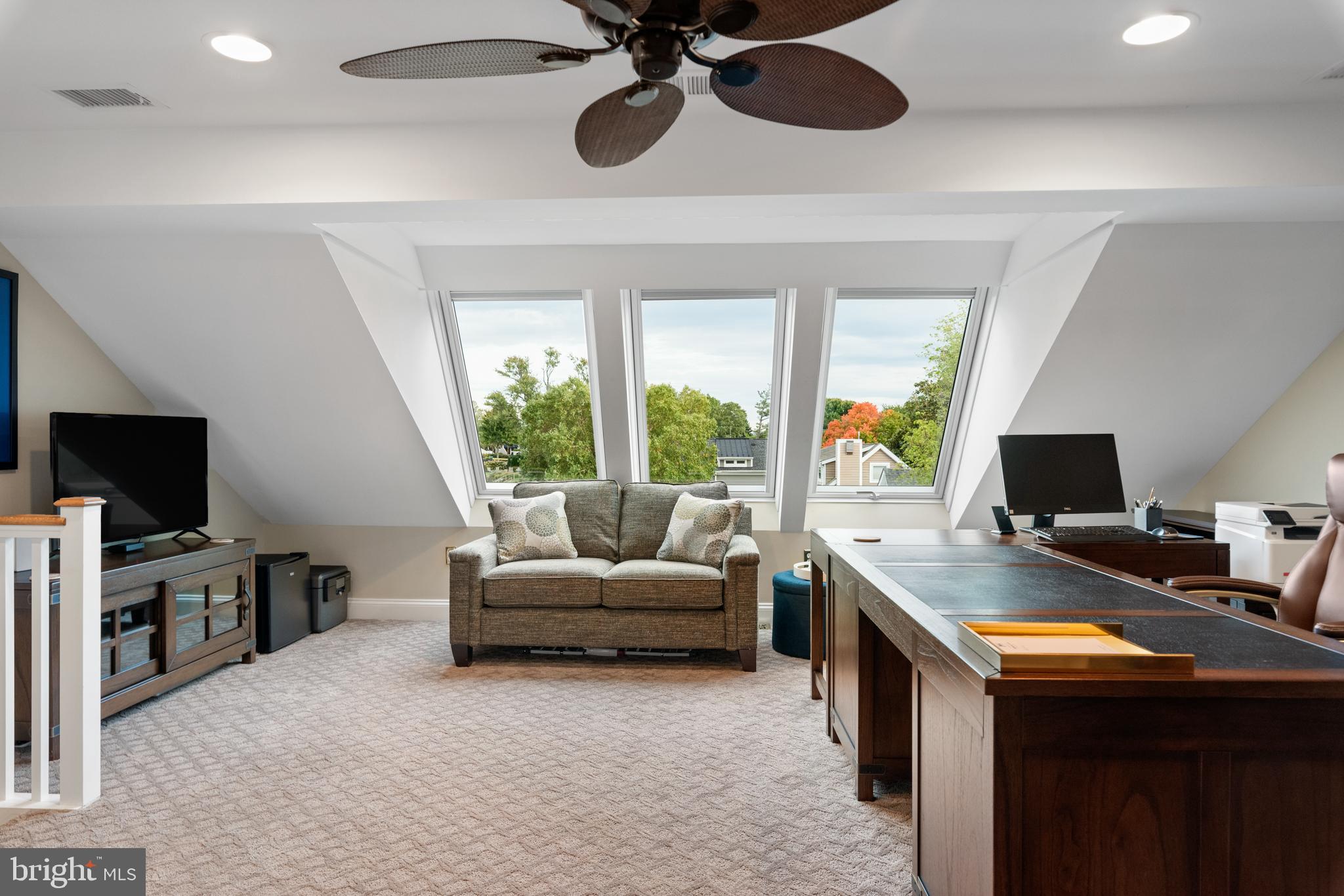 CHESAPEAKE LANDING - Residential