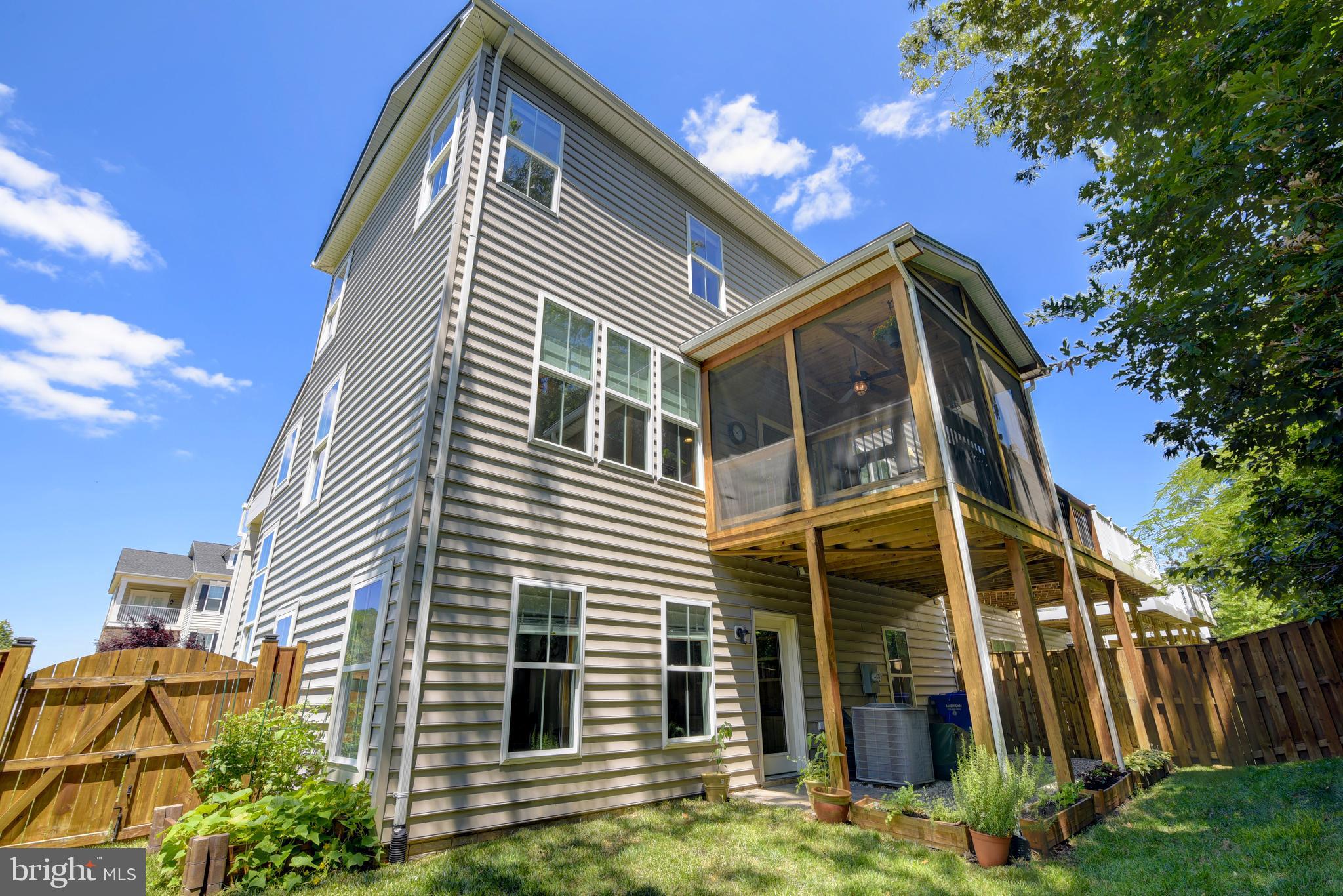 BELMONT RUN - Residential