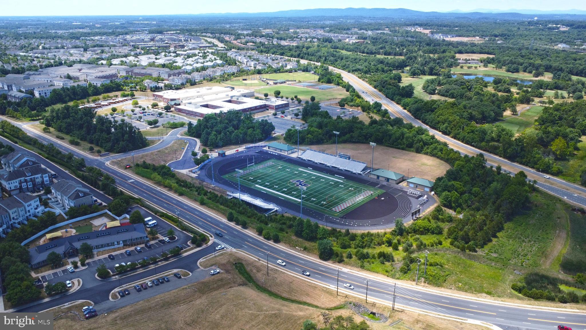 BELMONT RUN - Residential