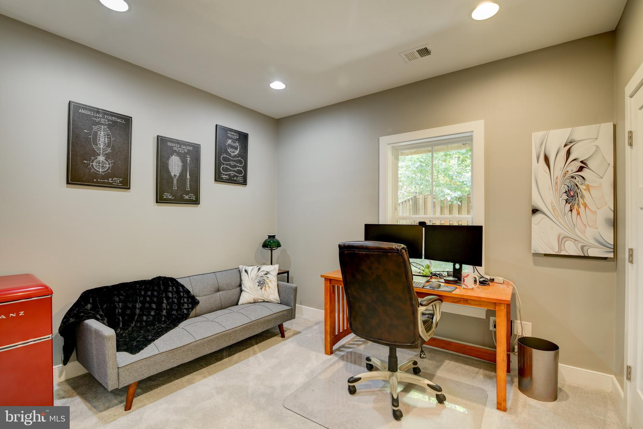 BELMONT RUN - Residential