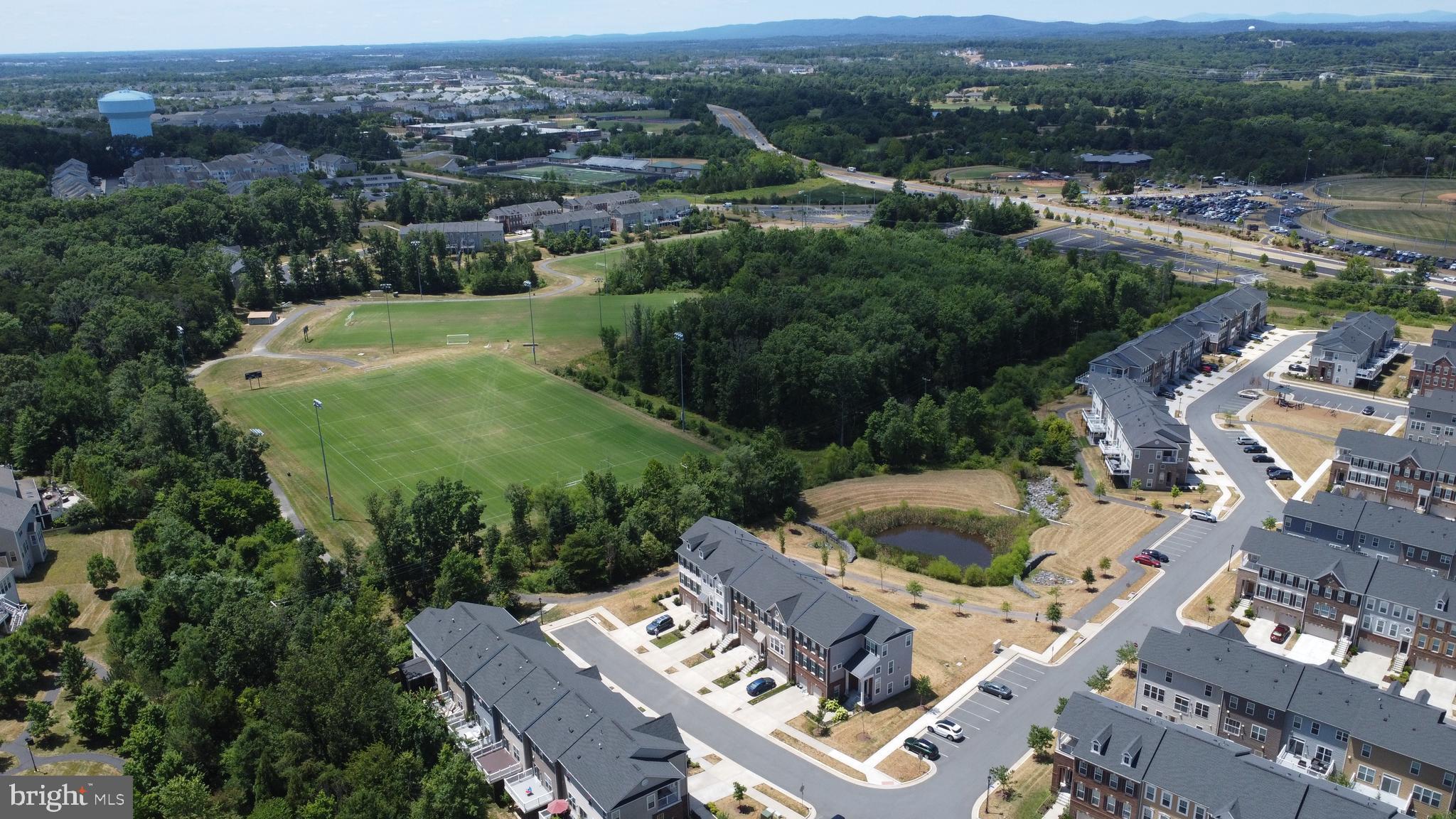 BELMONT RUN - Residential