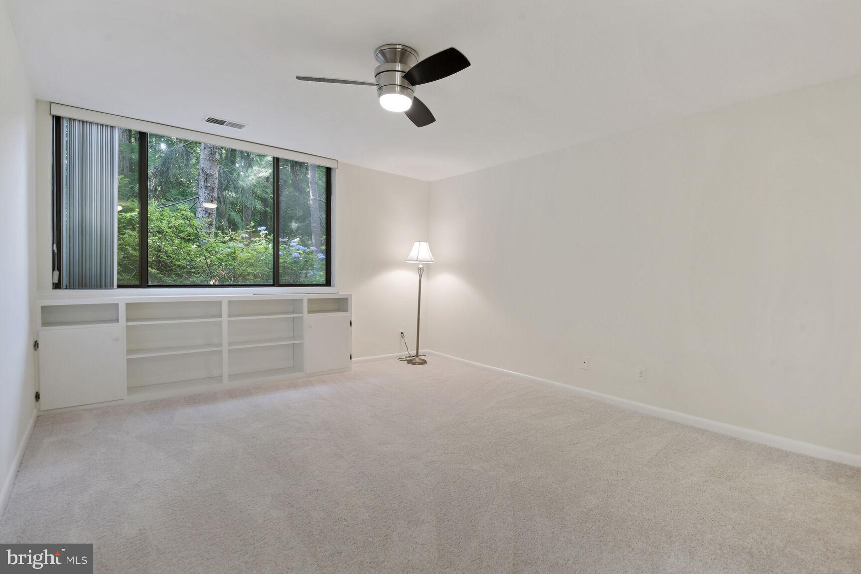 SUMNER VILLAGE - Residential