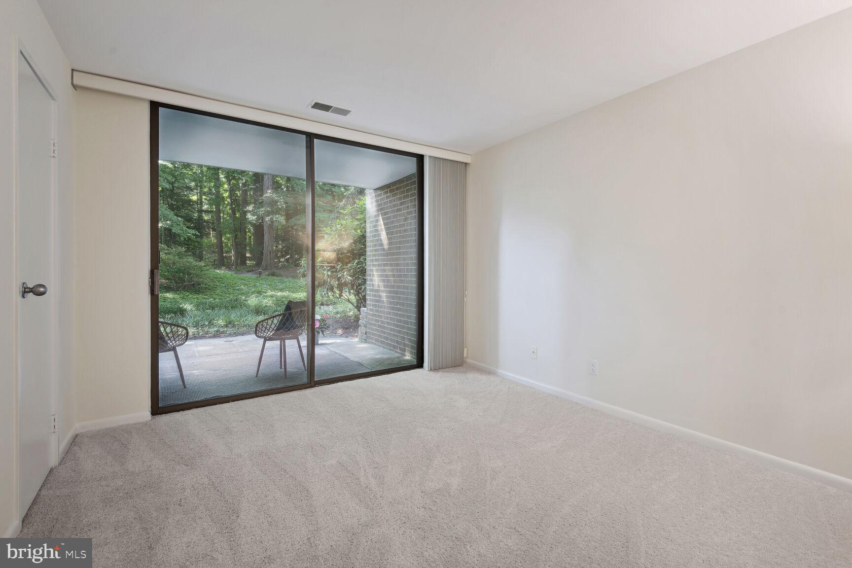 SUMNER VILLAGE - Residential