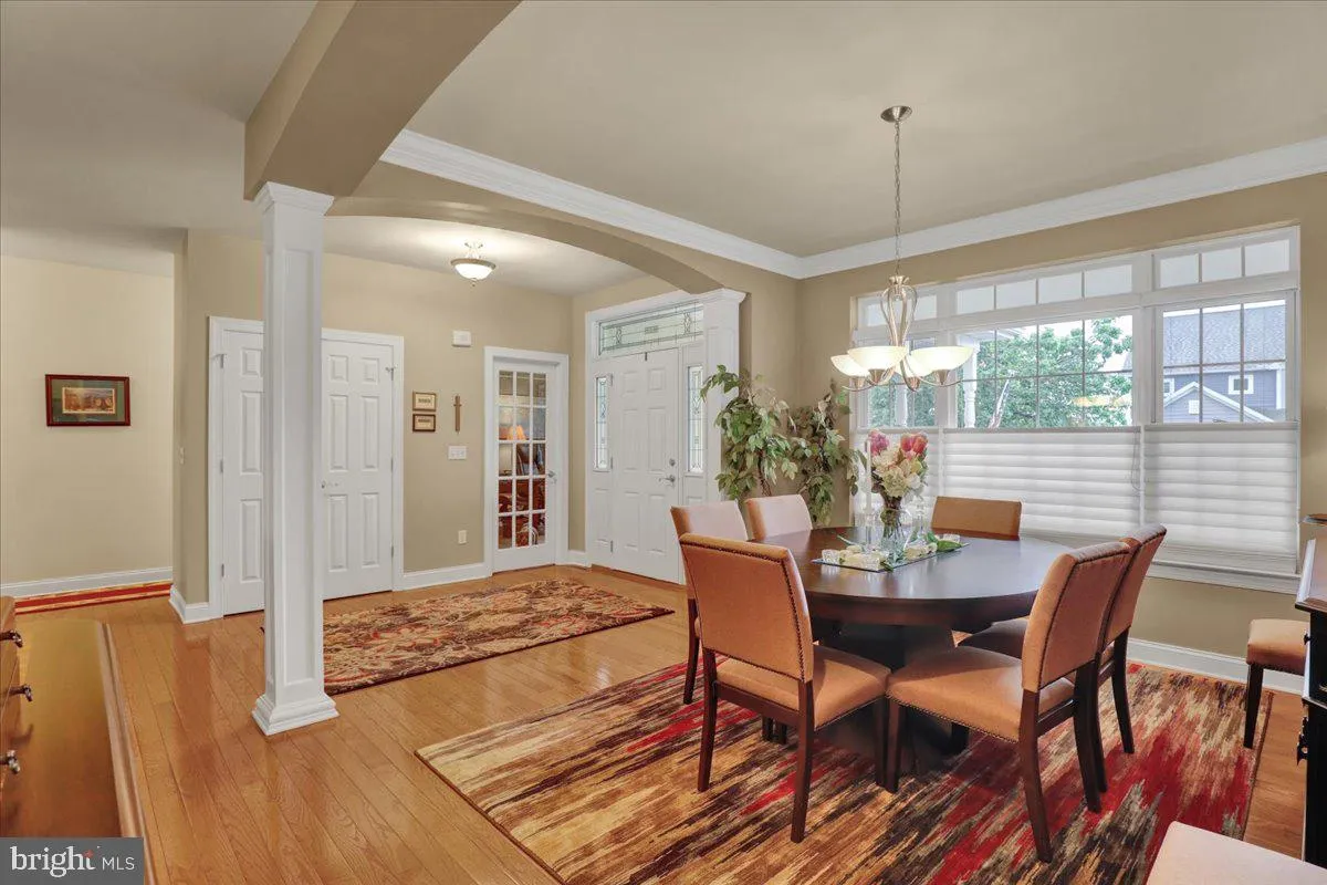 Lancaster, Pennsylvania 17603, United States, 5 Bedrooms Bedrooms, ,3 BathroomsBathrooms,Residential,Pending,129568