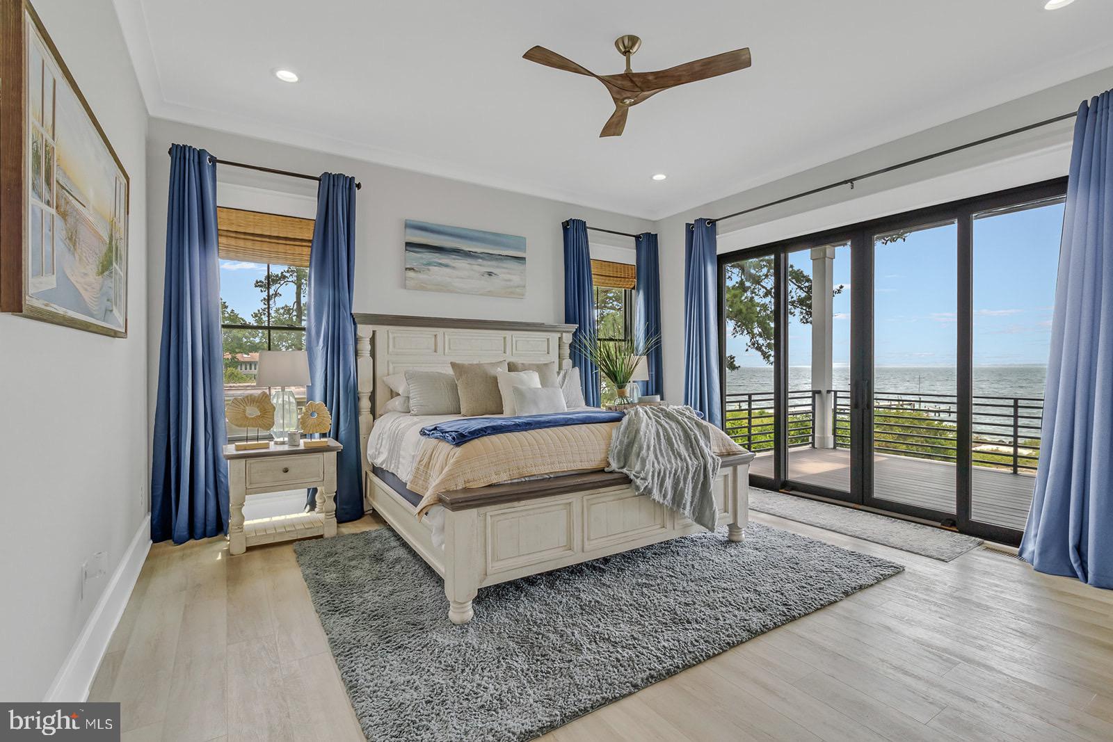 WHITE STONE - Residential