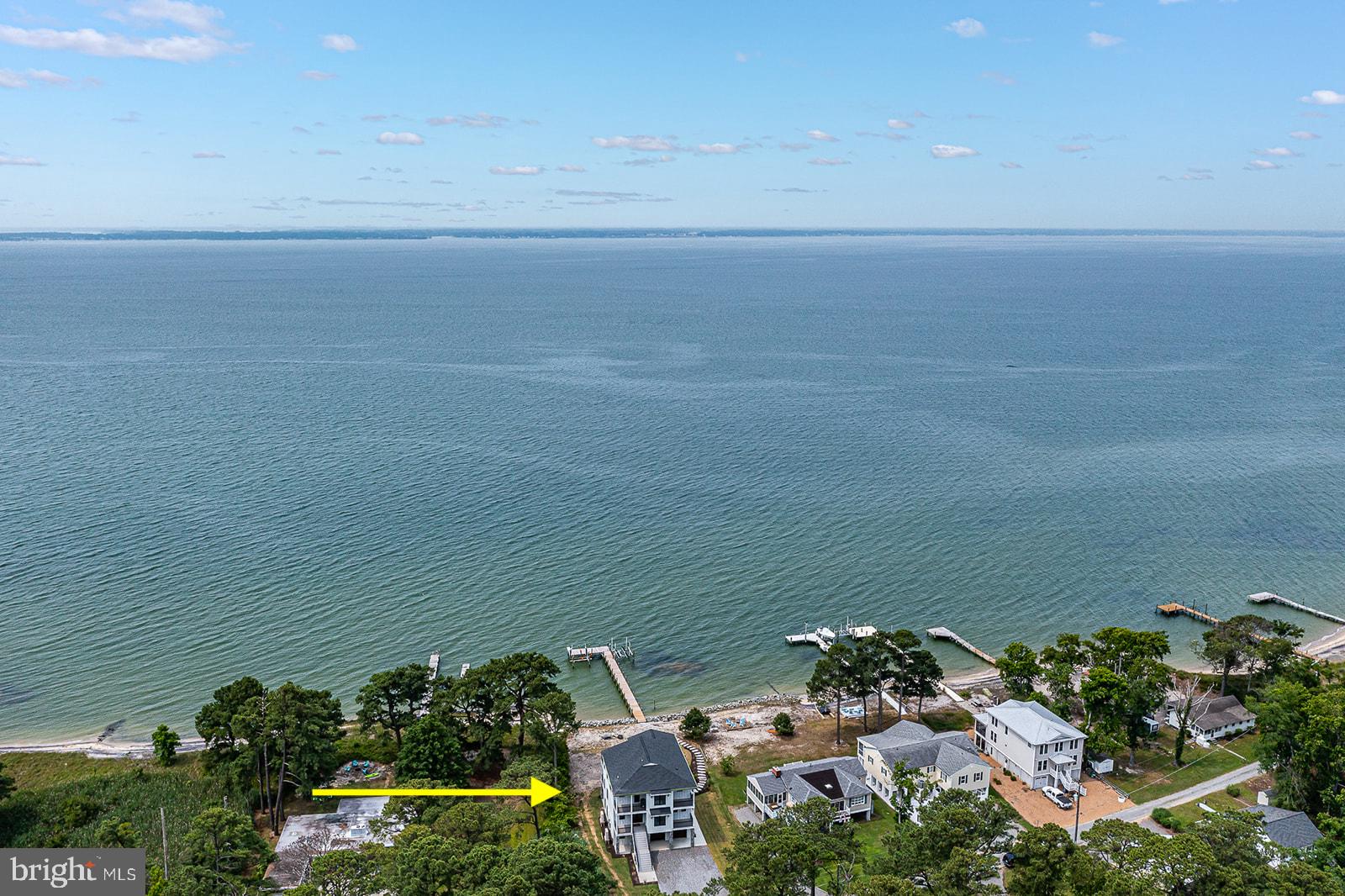 WHITE STONE - Residential