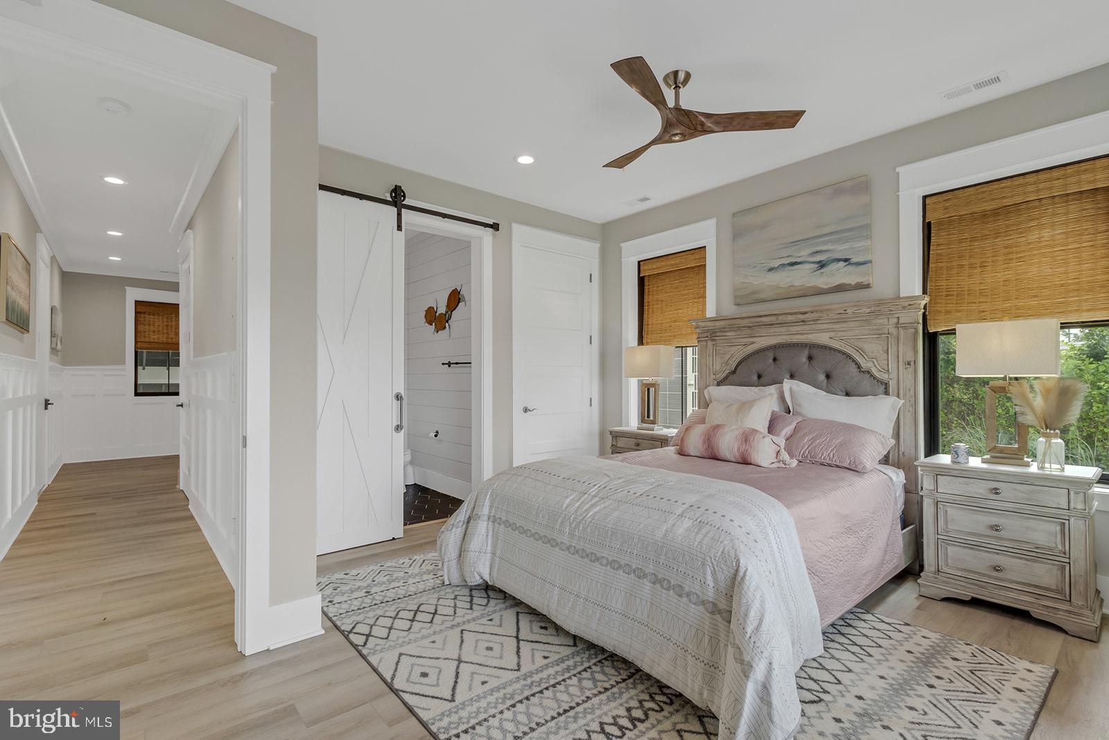 WHITE STONE - Residential