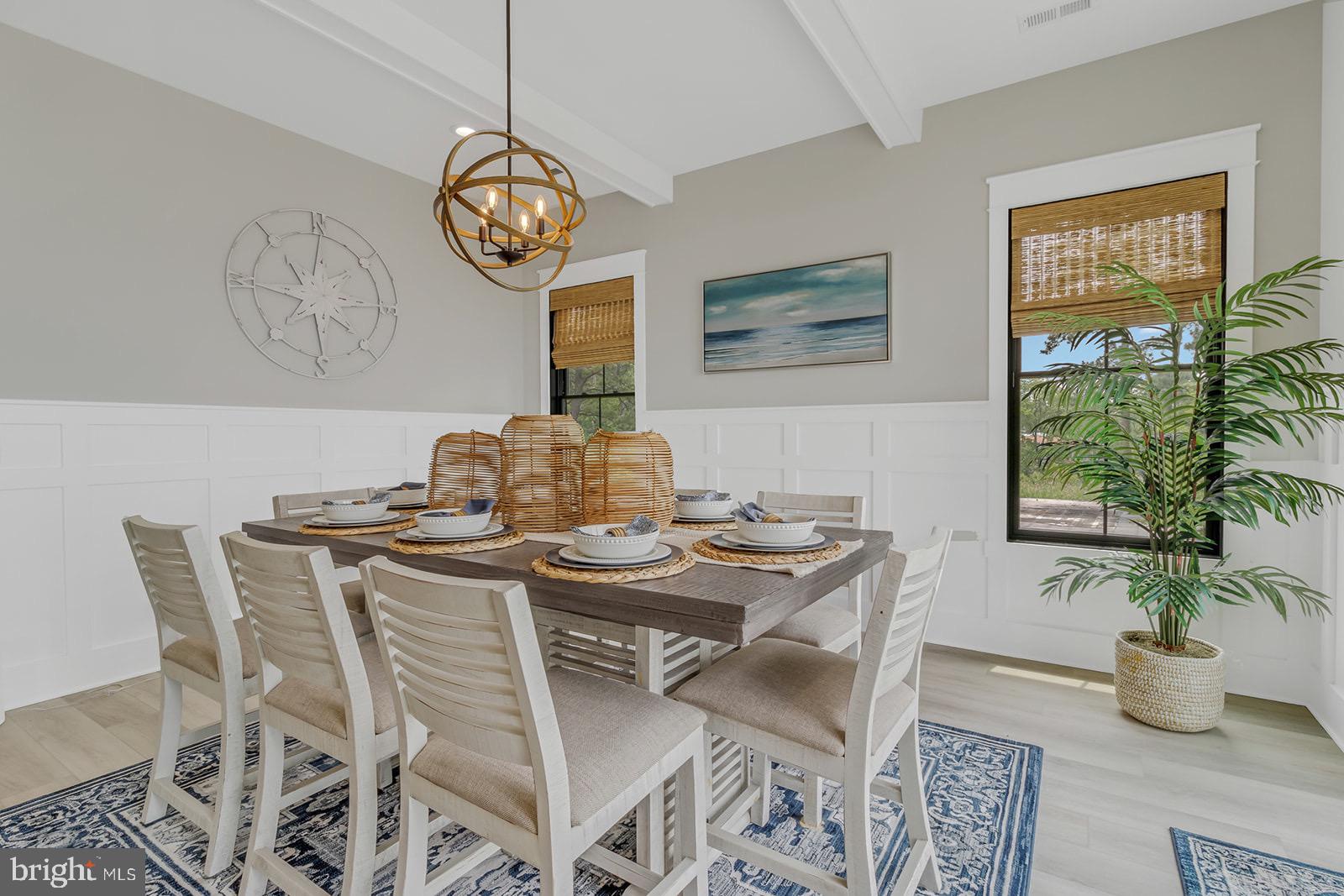 WHITE STONE - Residential