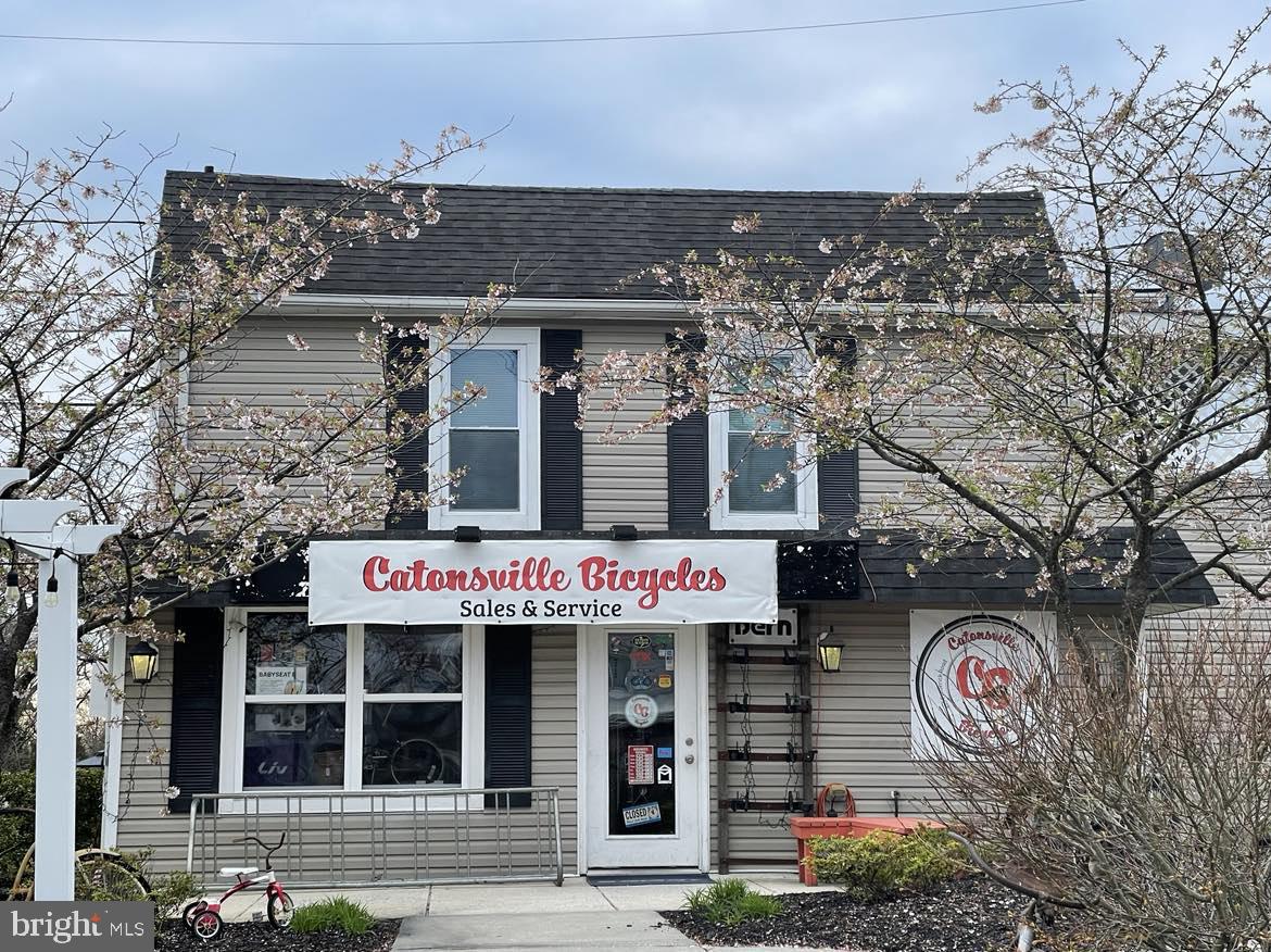 CATONSVILLE KNOLLS - Residential