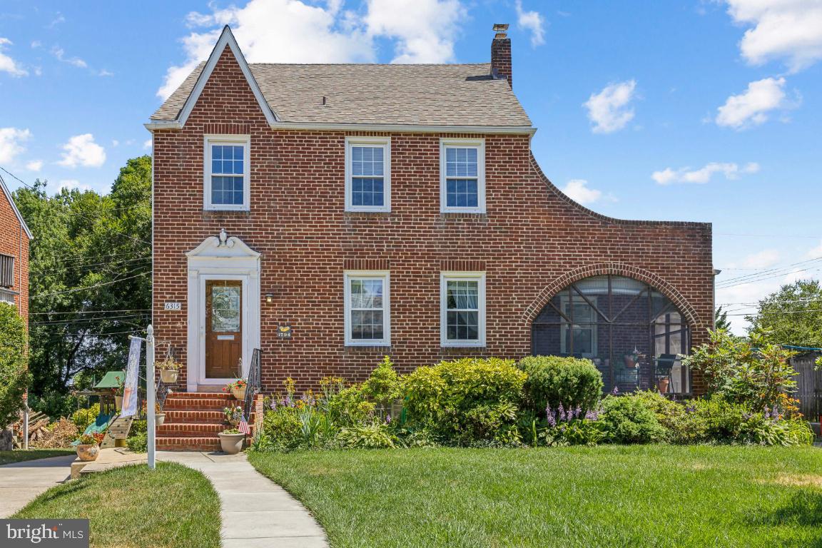CATONSVILLE KNOLLS - Residential