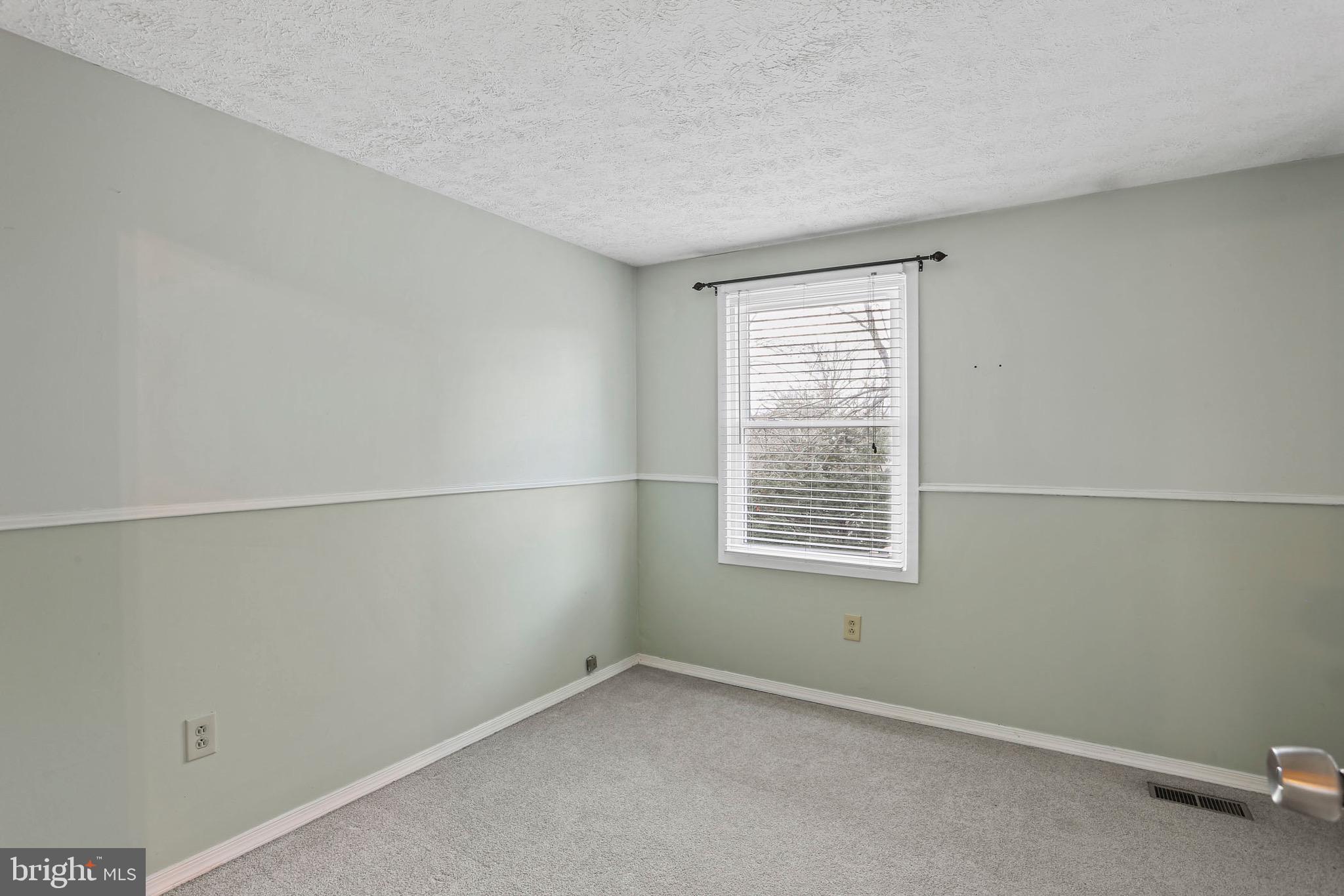 VILLAGE OF OWEN BROWN - Residential