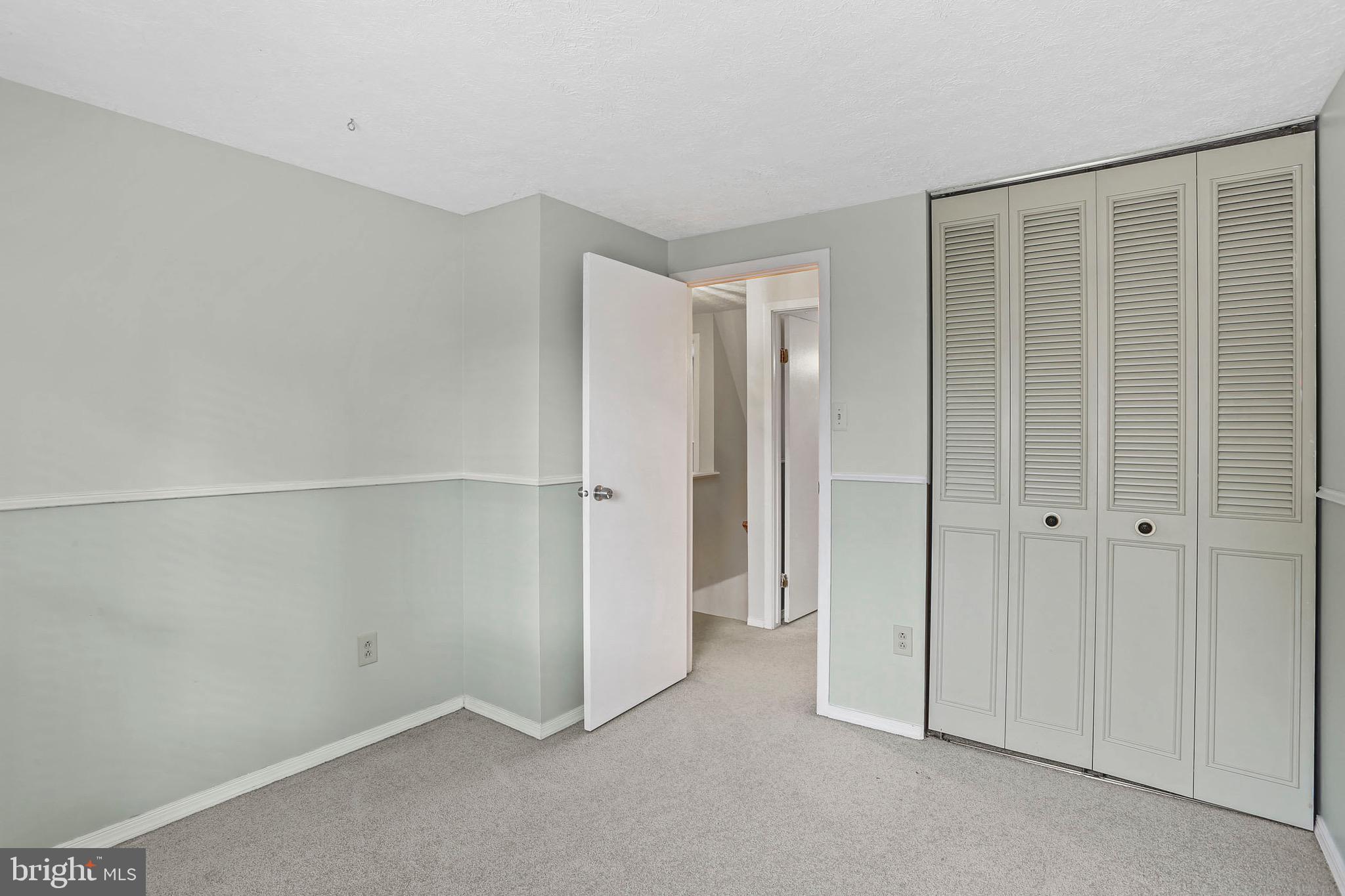 VILLAGE OF OWEN BROWN - Residential