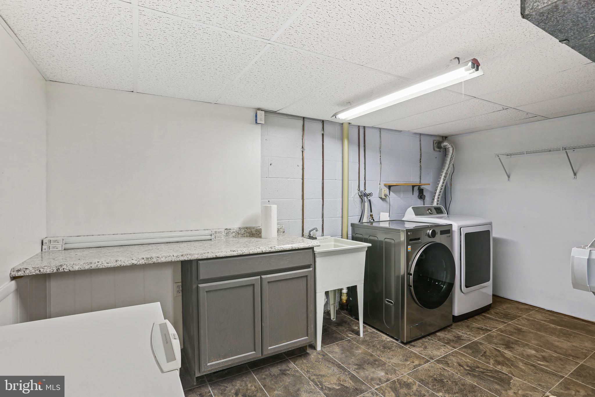 VILLAGE OF OWEN BROWN - Residential