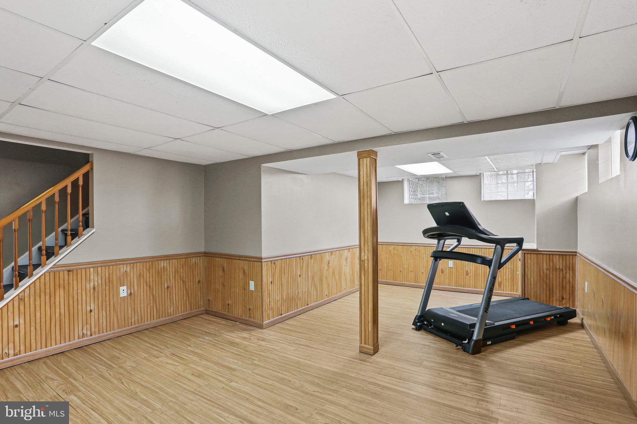 VILLAGE OF OWEN BROWN - Residential