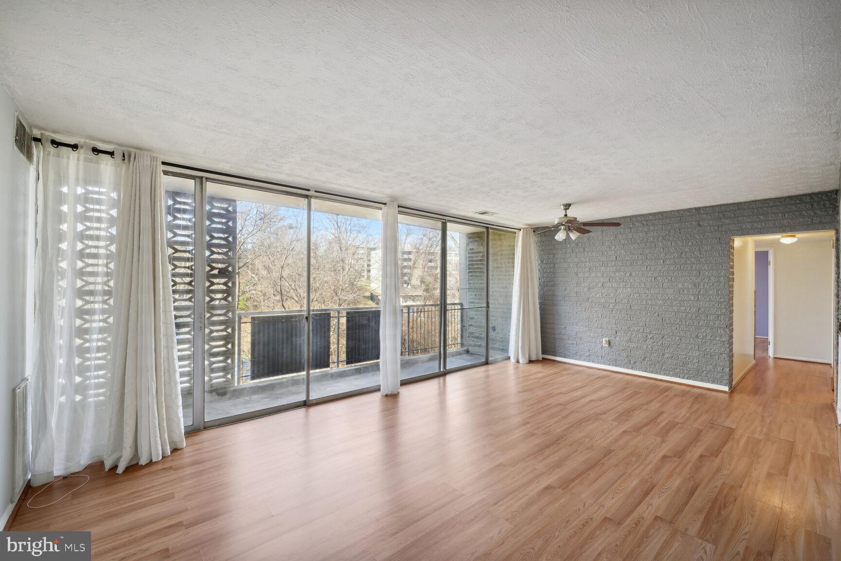 PRESIDENTIAL PARK - Residential