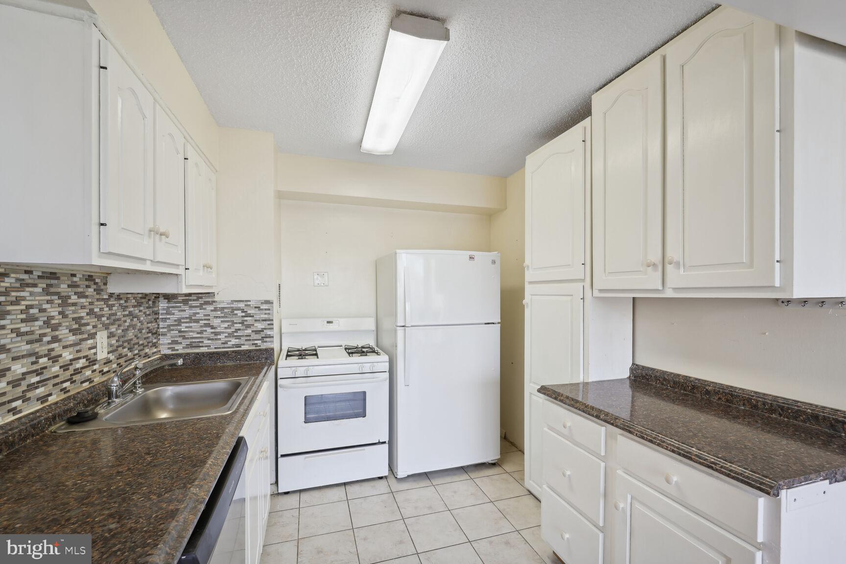 PRESIDENTIAL PARK - Residential