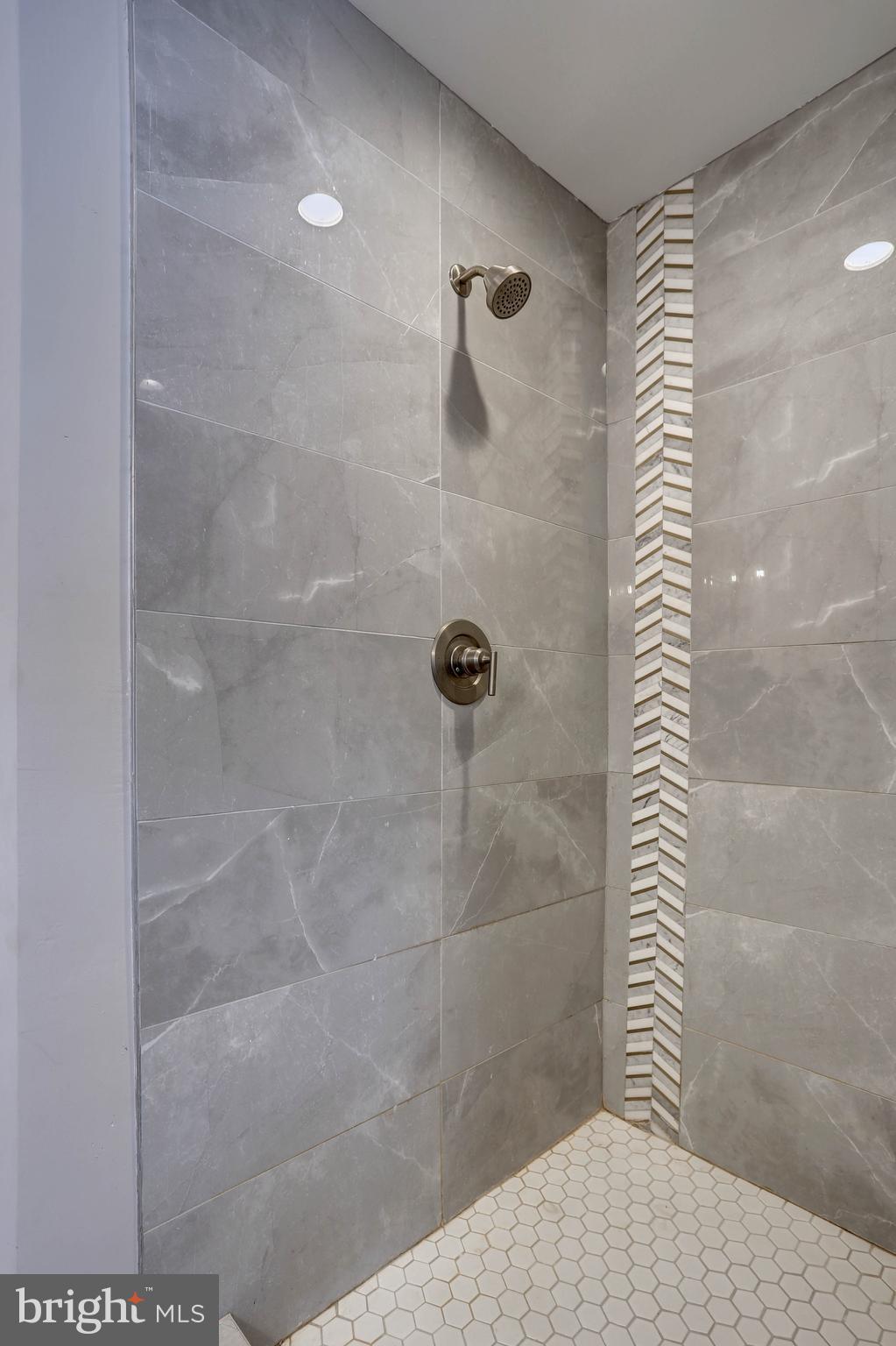 GWYNN OAK - Residential