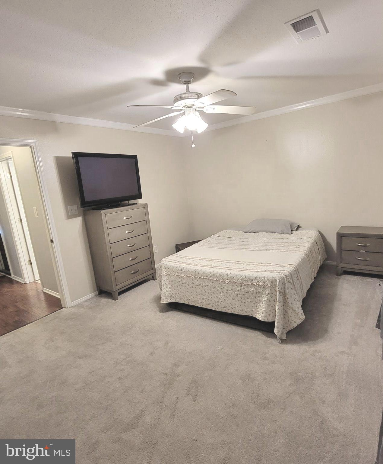 ENGLISH COUNTRY MANOR - Residential