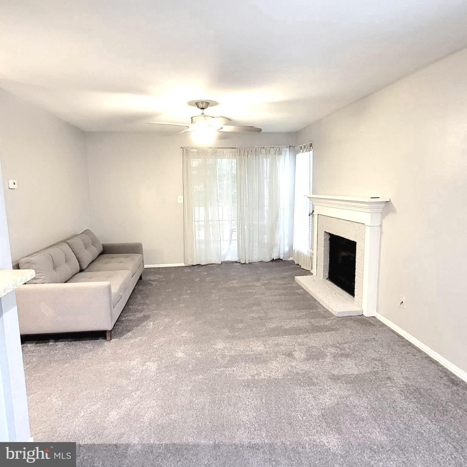 ENGLISH COUNTRY MANOR - Residential