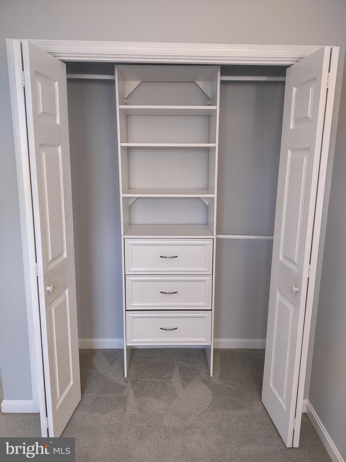 KETTERING OVERLOOK - Residential