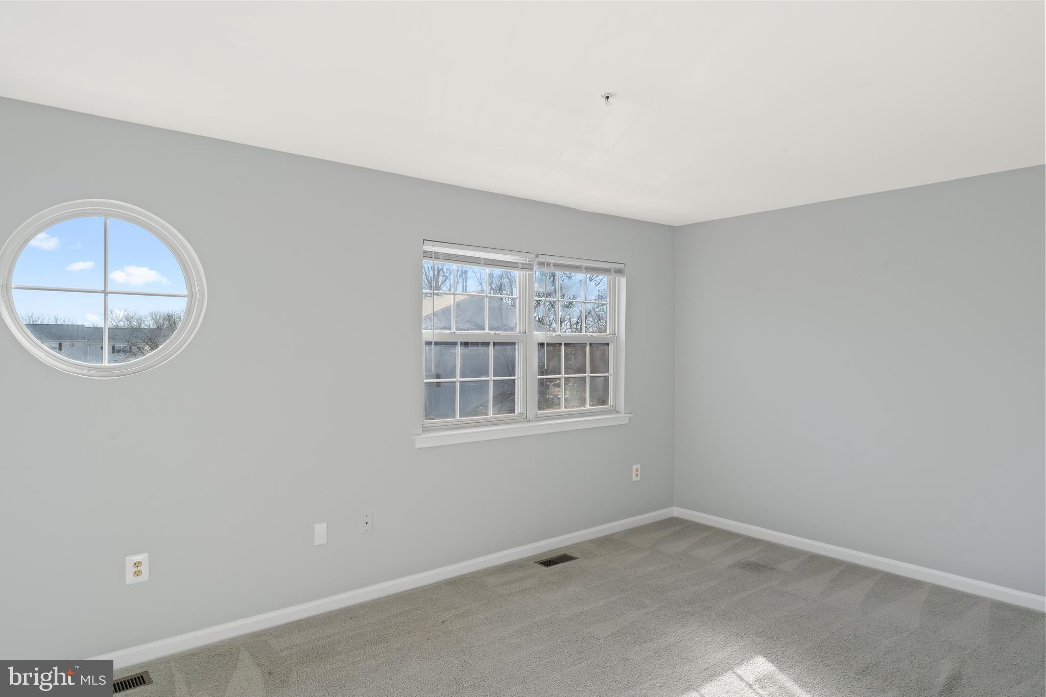 KETTERING OVERLOOK - Residential