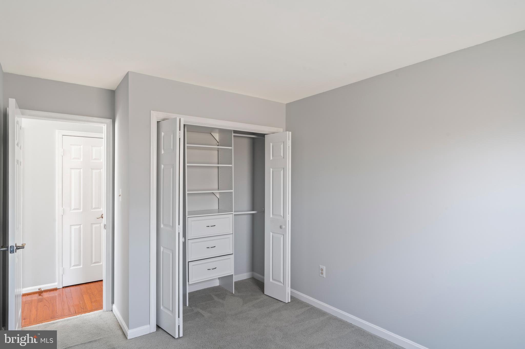 KETTERING OVERLOOK - Residential