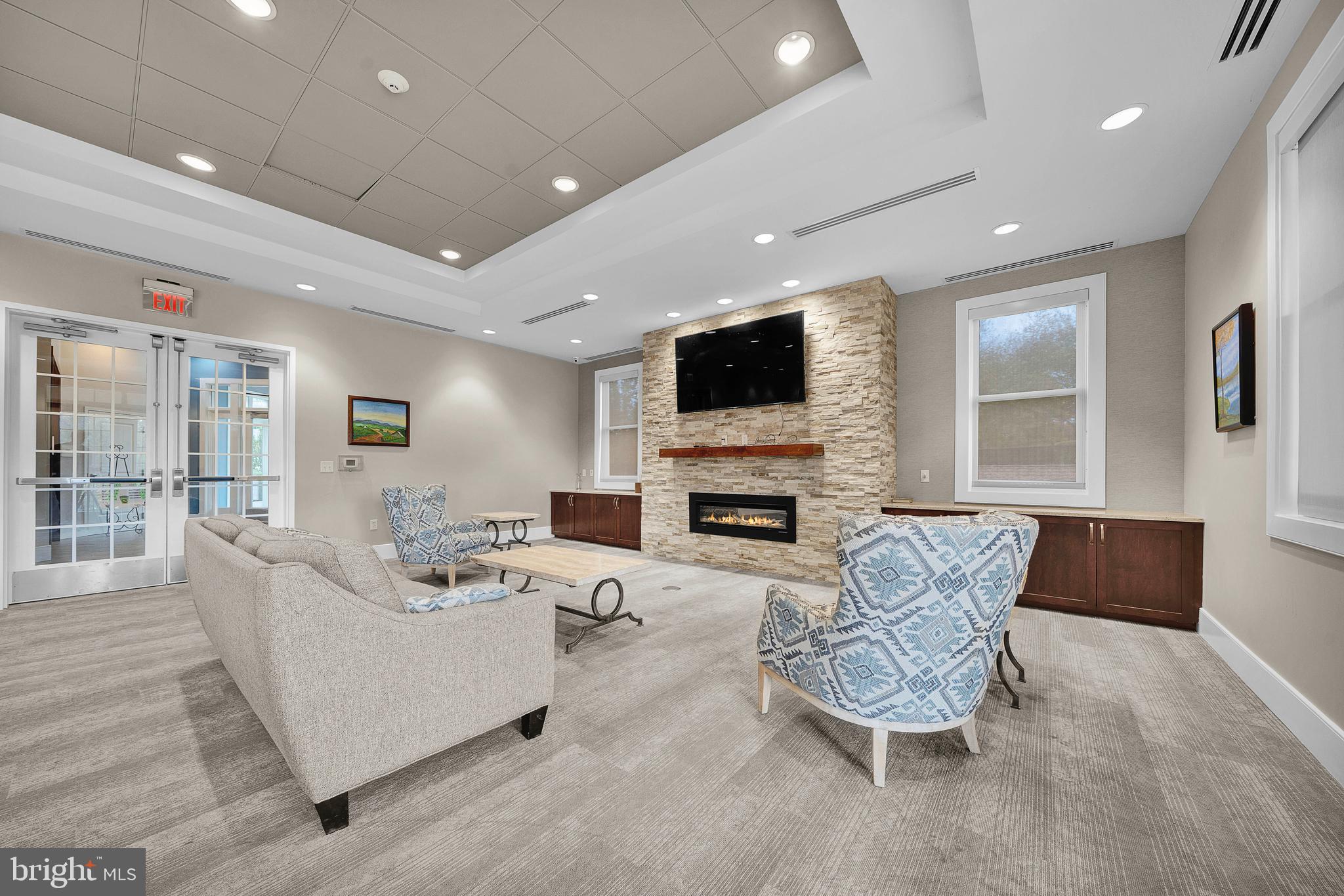 BLUE BELL CC - Residential