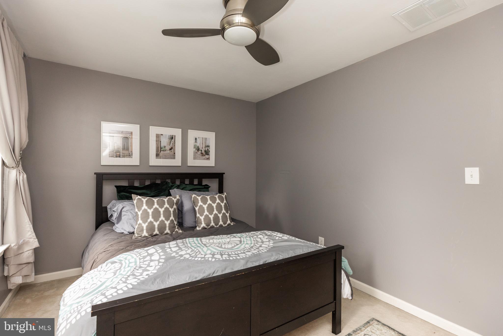 BRANDYWINE @ THORN - Residential