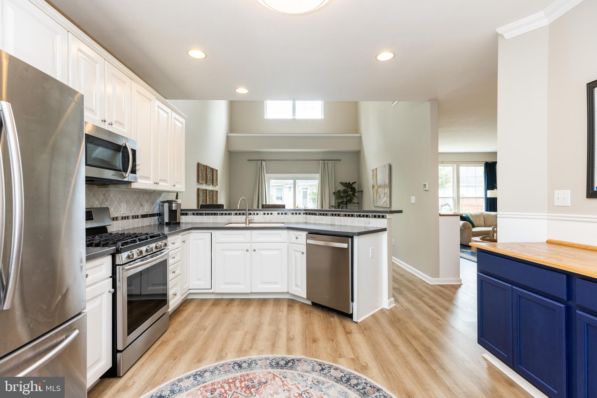 BRANDYWINE @ THORN - Residential