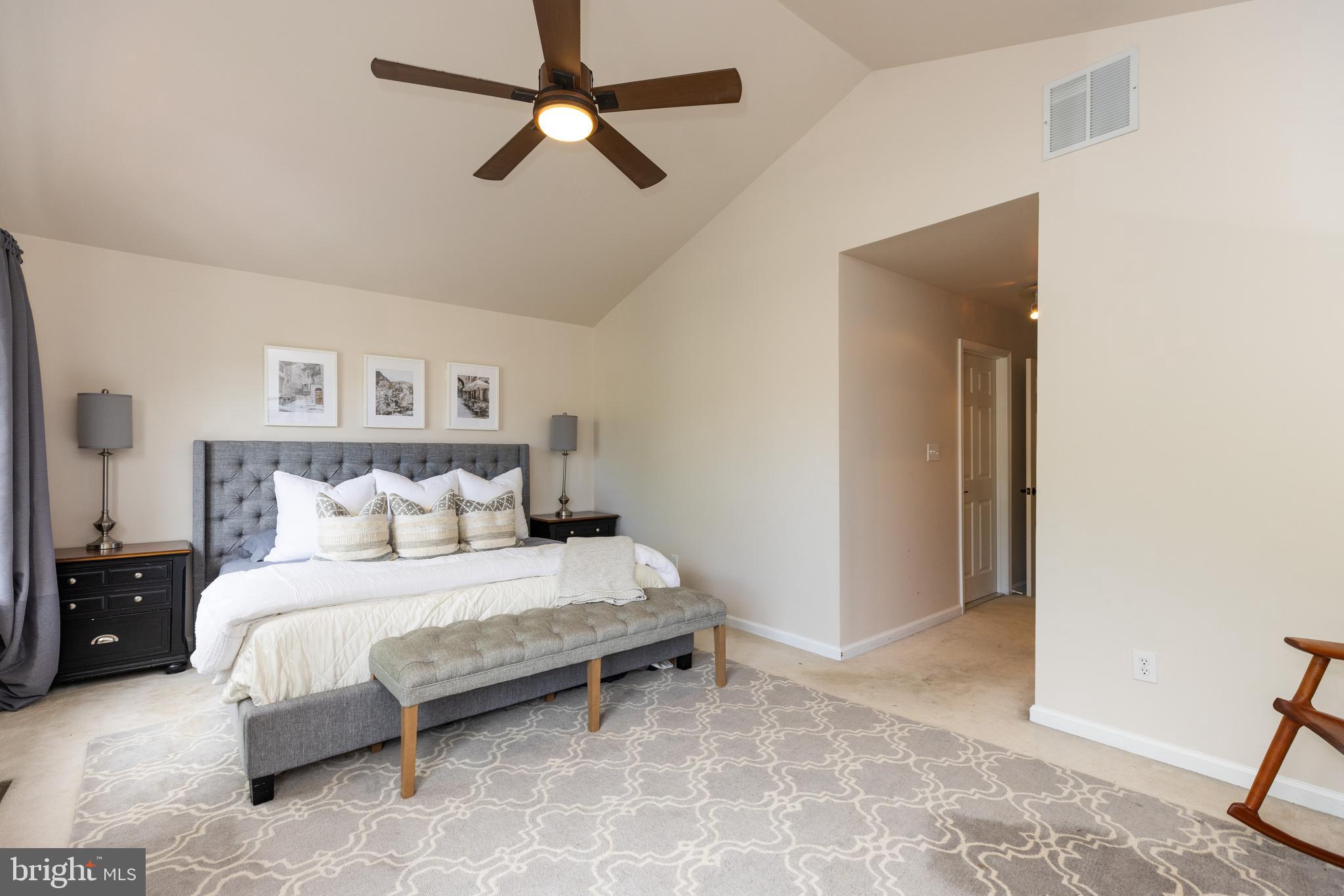 BRANDYWINE @ THORN - Residential