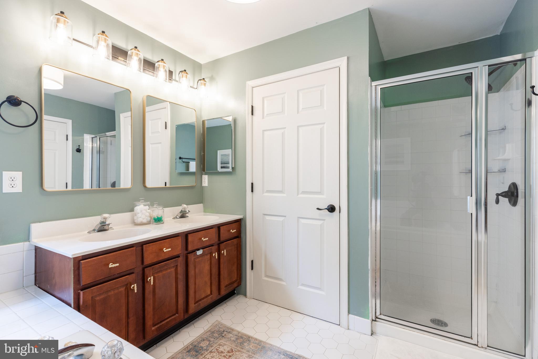 BRANDYWINE @ THORN - Residential