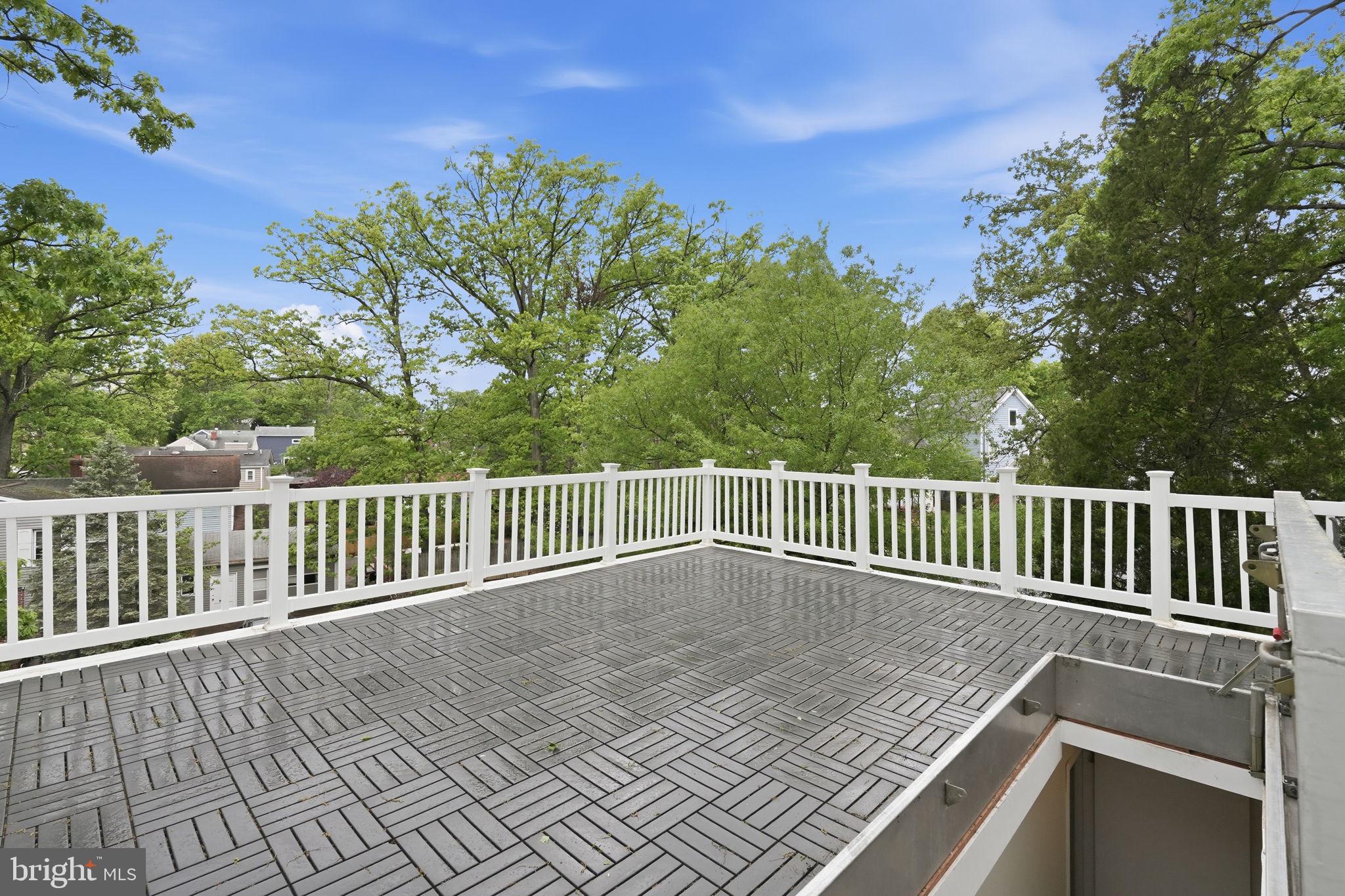 COLUMBIA FOREST - Residential