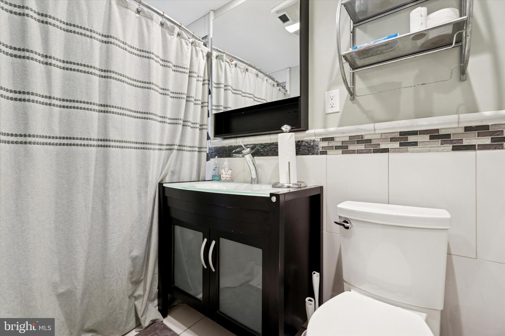 CHELTENHAM - Residential