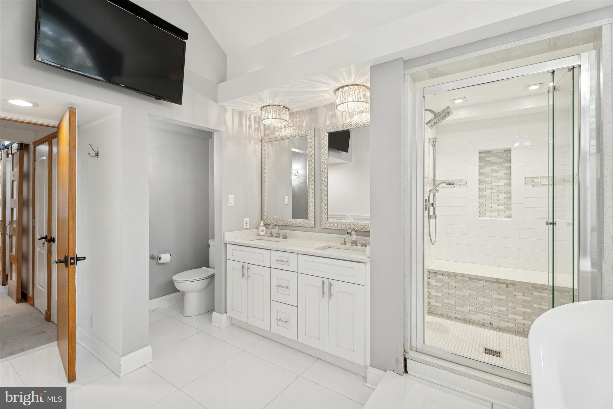 CHELTENHAM - Residential