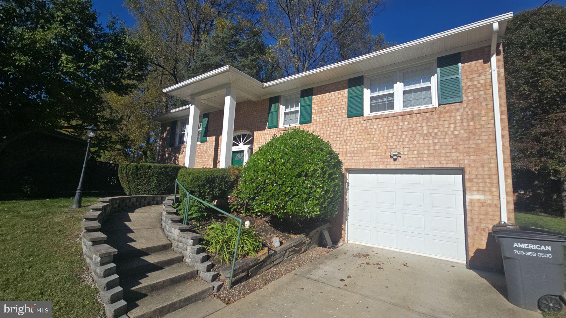 9002 GREER COURT