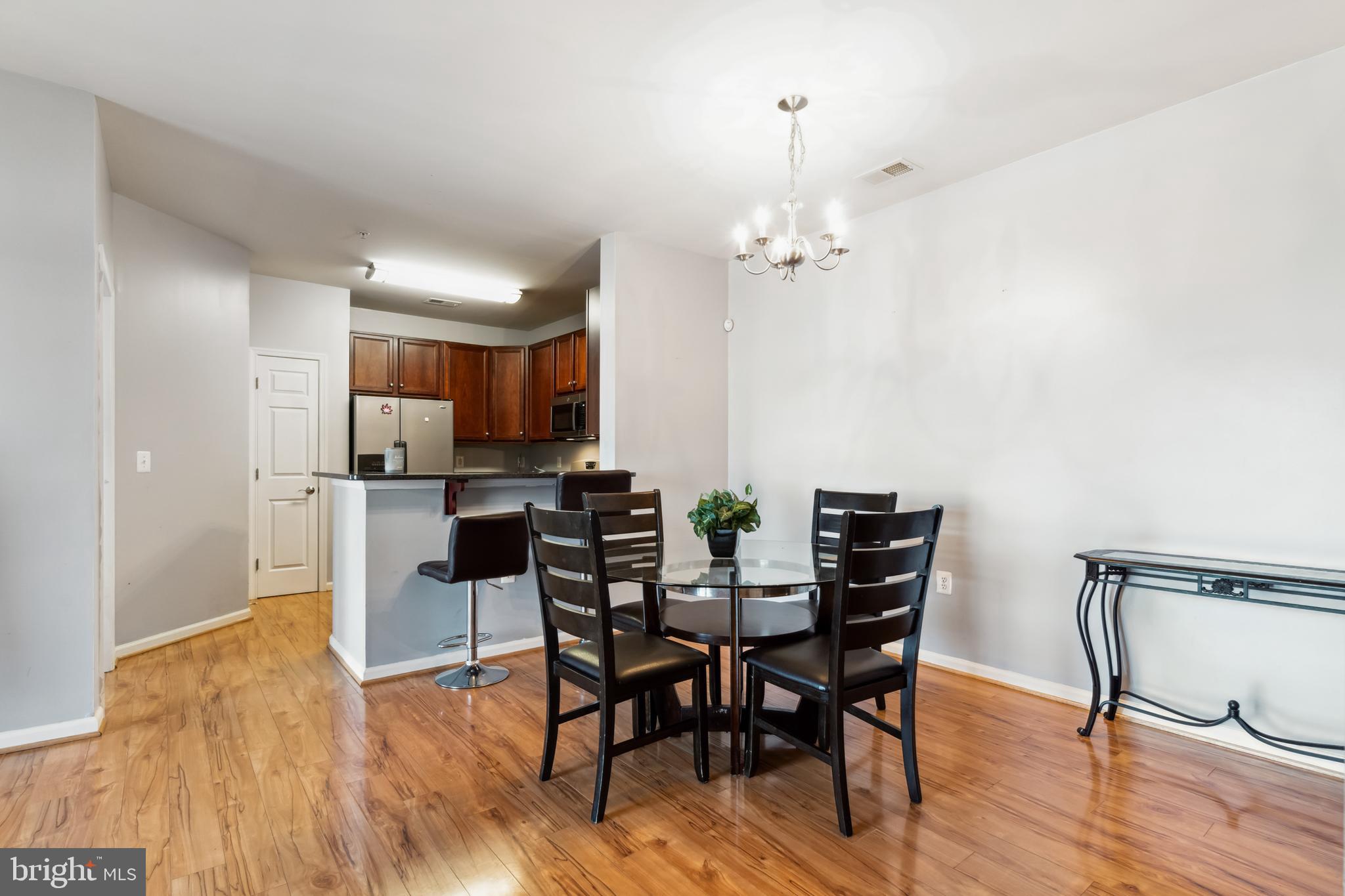 THE ADDISON AT ST PAUL - Residential