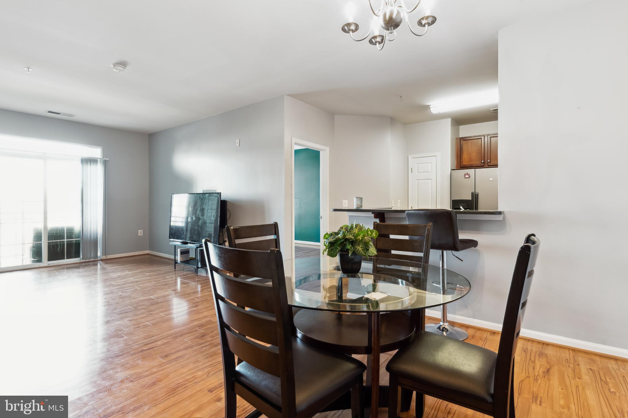 THE ADDISON AT ST PAUL - Residential